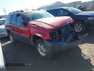 2003 Jeep Grand Cherokee Laredo with VIN 1J4GX48S13C594893, listed as a IAAI auction lot 41688597 with 179,680 mi miles. Bid and sale history available at carsss.com. Image 1.