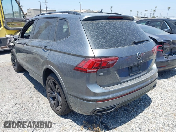 2023 Volkswagen Tiguan SE R-Line Black with VIN 3VV8B7AX3PM018096, listed as a IAAI auction lot 42174933 with 25,742 mi miles and . Bid and sale history available at DreamBid. Image 3.