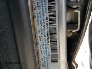 1999 Volkswagen Jetta GLS with VIN 3VWSA29M0XM044902, listed as a Copart auction lot 74619954 with 273,284 mi miles and Salvage title. Bid and sale history available at DreamBid. Image 13.