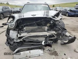 2024 MINI Countryman Cooper S with VIN WMZ83BR08R3R60395, listed as a Copart auction lot 61432835 with 18,142 mi miles and Salvage title. Bid and sale history available at DreamBid. Image 5.