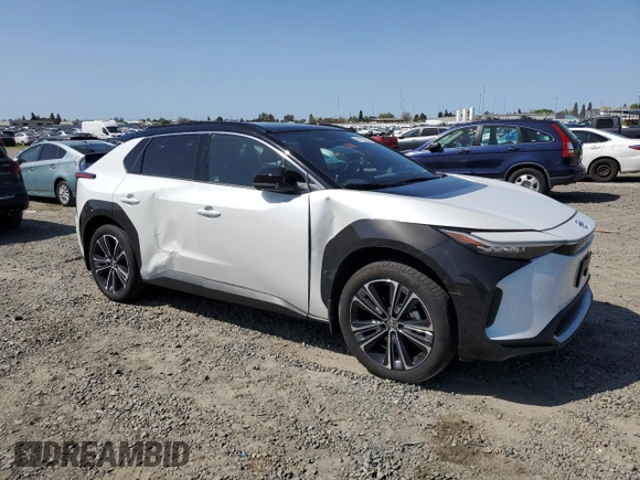 2024 Toyota bZ4X XLE с VIN JTMABACAXRA055247, выставлен на аукционе Copart как лот 52137665 с пробегом 11 294 миль миль и Списание • Salvage title. История ставок и продаж доступна на DreamBid. Изображение 4.