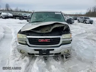 2004 GMC Sierra 1500 SLE with VIN 2GTEC19V241286171, listed as a Copart auction lot 45739455 with 0 mi miles and Salvage Title. Bid and sale history available at carsss.com. Image 11.