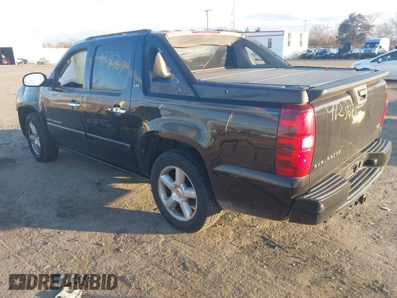 2008 Chevrolet Avalanche 2LT with VIN 3GNFK12348G161712, listed as a IAAI auction lot 41236767 with 257,624 mi miles and . Bid and sale history available at DreamBid. Image 3.