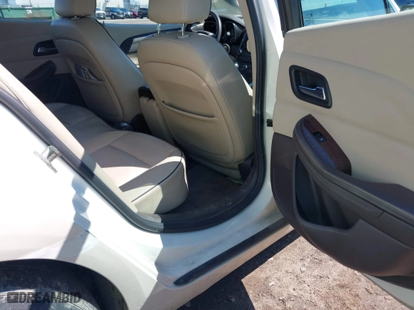 2013 Chevrolet Malibu ECO with VIN 1G11F5RR3DF107590, listed as a IAAI auction lot 40051912 with 150,179 mi miles. Bid and sale history available at carsss.com. Image 8.