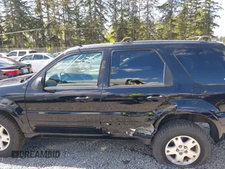 2006 Ford Escape Limited z VIN 1FMCU94106KA37275, wystawiony jako IAAI lot #42084150 z przebiegiem 139 361 mil mil oraz . Historia ofert i sprzedaży dostępna na DreamBid. Obrazek 14.