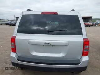 2011 Jeep Patriot Sport with VIN 1J4NT1GA1BD108246, listed as a IAAI auction lot 42010042 with 118,472 mi miles and . Bid and sale history available at carsss.com. Image 17.