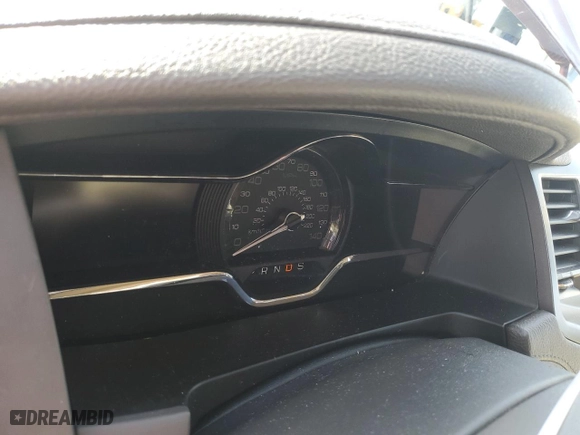 2014 Lincoln MKS with VIN 1LNHL9DK2EG601558, listed as a Copart auction lot 86549384 with 0 mi miles and Salvage Title. Bid and sale history available at carsss.com. Image 9.