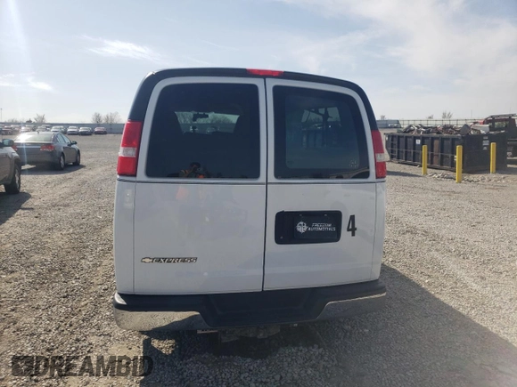 2017 Chevrolet Express Passenger LT z VIN 1GAZGPFG0H1339243, wystawiony jako Copart lot #51465385 z przebiegiem 116 263 mil mil oraz Szkoda całkowita • Salvage title. Historia ofert i sprzedaży dostępna na DreamBid. Obrazek 6.