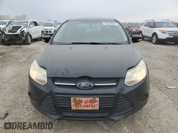 2013 Ford Focus SE with VIN 1FADP3F21DL261137, listed as a Copart auction lot 44037825 with 171,302 mi miles and Salvage title. Bid and sale history available at DreamBid. Image 5.