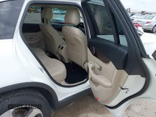 2019 Mercedes-Benz GLC 300 with VIN WDC0G4JB4KF590524, listed as a IAAI auction lot 42126657 with 53,841 mi miles and . Bid and sale history available at DreamBid. Image 8.