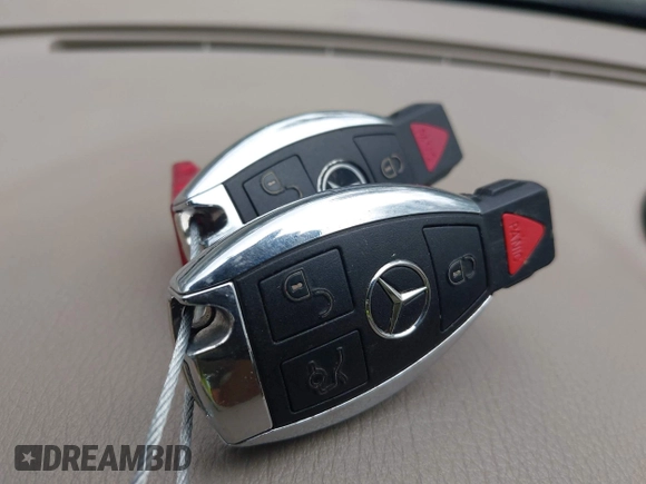 2006 Mercedes-Benz E 350 with VIN WDBUF56J06A834994, listed as a IAAI auction lot 42475214 with Not provided miles and . Bid and sale history available at DreamBid. Image 11.