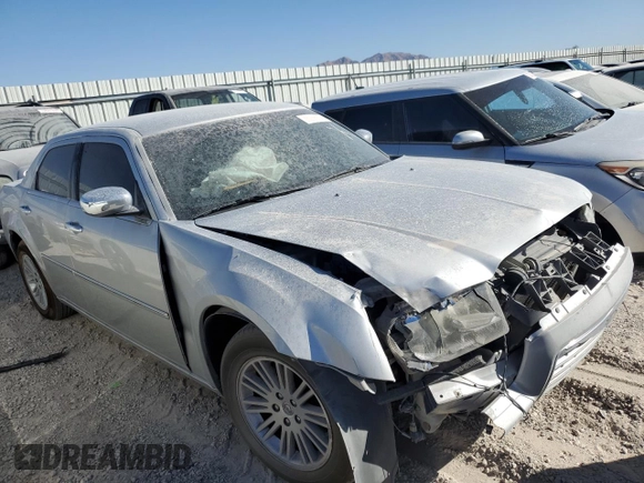 2010 Chrysler 300 Touring with VIN 2C3CA5CV8AH305455, listed as a Copart auction lot 66236914 with 181,892 mi miles and Salvage Title. Bid and sale history available at carsss.com. Image 4.