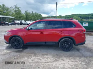 2018 Mitsubishi Outlander ES z VIN JA4AZ3A39JZ032862, wystawiony jako IAAI lot #42331272 z przebiegiem 59 187 mil mil oraz . Historia ofert i sprzedaży dostępna na DreamBid. Obrazek 14.