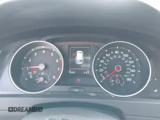 2017 Volkswagen GTI S z VIN 3VW447AU3HM041888, wystawiony jako IAAI lot #41828186 z przebiegiem 53 307 mil mil oraz . Historia ofert i sprzedaży dostępna na DreamBid. Obrazek 7.