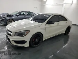 2014 Mercedes-Benz CLA 45 AMG z VIN WDDSJ5CB8EN077098, wystawiony jako Copart lot #43149875 z przebiegiem 92 868 mil mil oraz Czysty tytuł • Clean title. Historia ofert i sprzedaży dostępna na DreamBid. Obrazek 1.