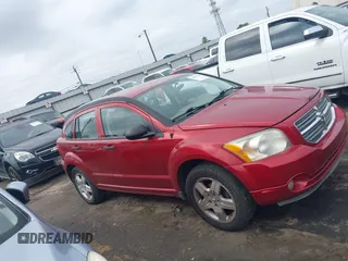 2008 Dodge Caliber SE z VIN 1B3HB28B58D769923, wystawiony jako IAAI lot #42097409 z przebiegiem 156 464 mil mil oraz . Historia ofert i sprzedaży dostępna na DreamBid. Obrazek 13.