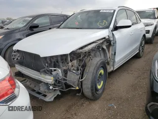 2015 Audi SQ5 Premium Plus with VIN WA1CGAFP6FA120966, listed as a Copart auction lot 68792494 with 117,119 mi miles and Salvage Title. Bid and sale history available at carsss.com. Image 1.