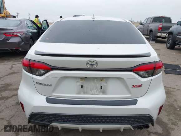 2020 Toyota Corolla XSE with VIN 5YFT4RCE4LP050195, listed as a IAAI auction lot 41895558 with 95,575 mi miles. Bid and sale history available at carsss.com. Image 17.