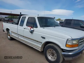 1996 Ford F-250 with VIN 1FTHX25G7TEA65581, listed as a IAAI auction lot 42068491 with Not Provided miles and . Bid and sale history available at DreamBid. Image 1.