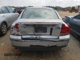 2004 Volvo S60 with VIN YV1RS61T242373543, listed as a Copart auction lot 61378164 with 121,430 mi miles and Salvage Title. Bid and sale history available at carsss.com. Image 6.
