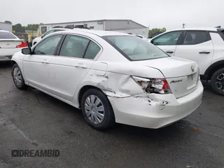 2010 Honda Accord LX z VIN 1HGCP2F37AA077256, wystawiony jako IAAI lot #42293341 z przebiegiem 151 563 mil mil oraz . Historia ofert i sprzedaży dostępna na DreamBid. Obrazek 3.