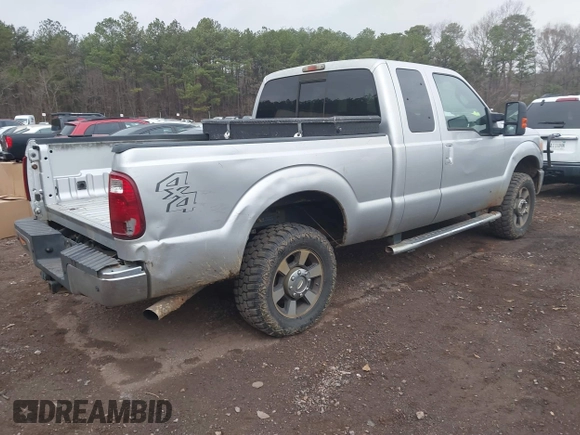 2011 Ford F-250 XL with VIN 1FT7X2B63BEB03510, listed as a IAAI auction lot 41526873 with 323,936 mi miles and . Bid and sale history available at DreamBid. Image 4.