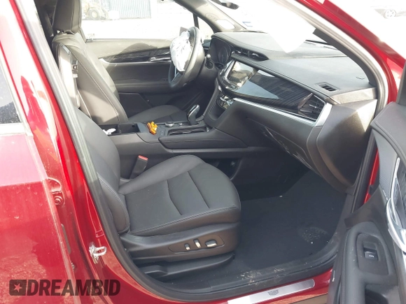 2024 Cadillac XT6 FWD Premium Luxury with VIN 1GYKPCRS4RZ753639, listed as a IAAI auction lot 41607025 with 2,743 mi miles. Bid and sale history available at carsss.com. Image 5.