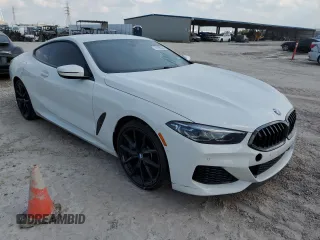 2021 BMW 8 Series M850i xDrive with VIN WBABC4C03MCF61722, listed as a Copart auction lot 66098664 with 17,502 mi miles and Salvage Title. Bid and sale history available at carsss.com. Image 4.