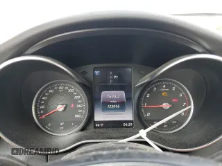 2017 Mercedes-Benz C 300 с VIN WDDWF4JB9HR260037, выставлен на аукционе Copart как лот 62105495 с пробегом 123 045 миль миль и Списание • Salvage title. История ставок и продаж доступна на DreamBid. Изображение 9.