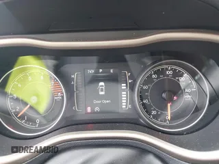 2016 Jeep Cherokee Latitude с VIN 1C4PJMCS7GW162716, выставлен на аукционе IAAI как лот 42309356 с пробегом 148 412 миль миль и . История ставок и продаж доступна на DreamBid. Изображение 7.