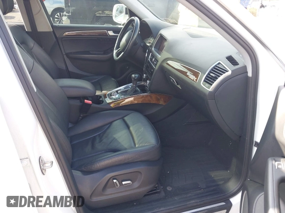 2015 Audi Q5 Premium Plus with VIN WA1LFAFP4FA102565, listed as a IAAI auction lot 42469211 with 127,340 mi miles and . Bid and sale history available at DreamBid. Image 5.