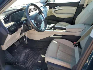 2021 Audi e-tron Premium Plus with VIN WA1LAAGE3MB016151, listed as a Copart auction lot 82004174 with 17,218 mi miles and Clean Title. Bid and sale history available at DreamBid. Image 7.