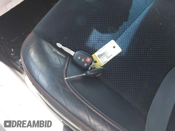 2015 Toyota Camry XLE with VIN 4T1BF1FK3FU913743, listed as a IAAI auction lot 42066972 with 136,917 mi miles and . Bid and sale history available at DreamBid. Image 11.