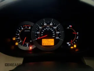 2011 Toyota RAV4 Limited with VIN 2T3DF4DV8BW089652, listed as a Copart auction lot 65370105 with 170,538 mi miles and Clean title. Bid and sale history available at DreamBid. Image 9.