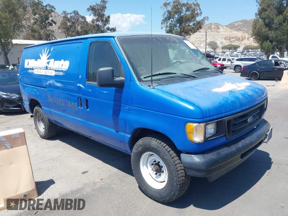 2003 Ford Econoline Cargo with VIN 1FTNE24223HA50404, listed as a IAAI auction lot 42087224 with 210,418 mi miles. Bid and sale history available at carsss.com. Image 1.