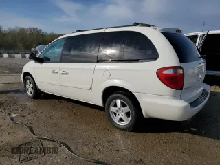 2005 Dodge Caravan SXT with VIN 2D4GP44L85R496834, listed as a Copart auction lot 51938765 with 125,168 mi miles and Non Repairable. Bid and sale history available at carsss.com. Image 2.