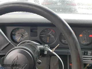1986 Pontiac Firebird with VIN 1G2FS87S2GL247754, listed as a Copart auction lot 49340634 with 52,081 mi miles and Salvage Title. Bid and sale history available at carsss.com. Image 9.