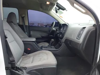 2016 Chevrolet Colorado 4WD WT with VIN 1GCGTBE34G1330488, listed as a IAAI auction lot 41500876 with 209,598 mi miles. Bid and sale history available at carsss.com. Image 5.