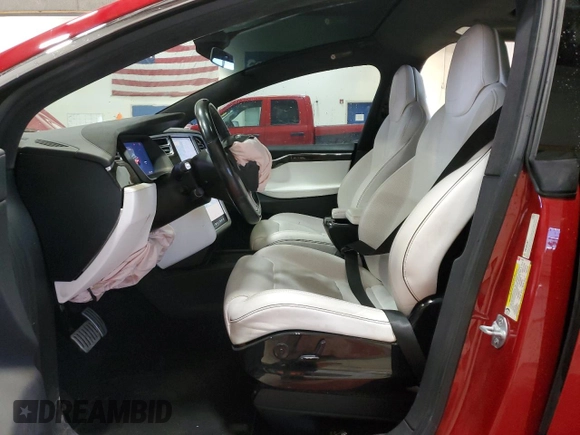 2016 Tesla Model X P90D with VIN 5YJXCAE4XGF011963, listed as a Copart auction lot 49993255 with 139,855 mi miles and Clean Title. Bid and sale history available at carsss.com. Image 7.