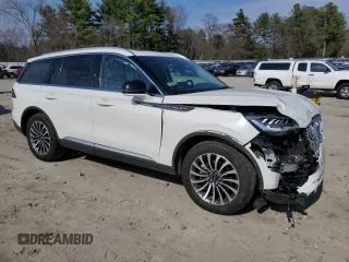 2023 Lincoln Aviator Reserve z VIN 5LM5J7XC9PGL09911, wystawiony jako Copart lot #53422075 z przebiegiem 29 377 mil mil oraz Szkoda całkowita • Salvage title. Historia ofert i sprzedaży dostępna na DreamBid. Obrazek 4.