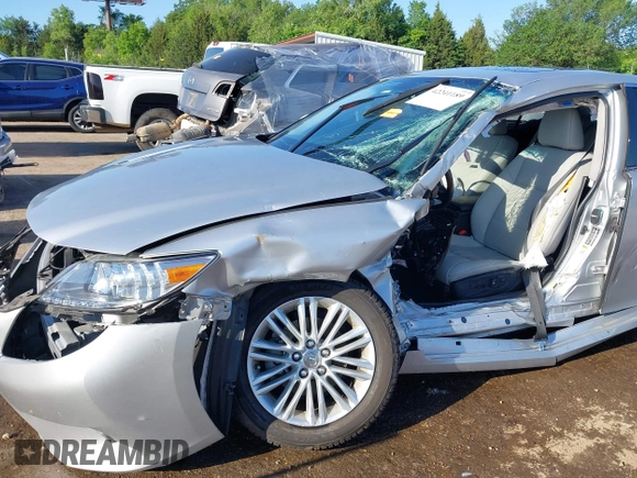 2015 Lexus ES 330 with VIN JTHBK1GG3F2177858, listed as a IAAI auction lot 42241189 with Not provided miles and . Bid and sale history available at DreamBid. Image 6.