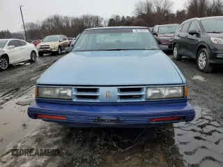1991 Oldsmobile Delta z VIN 1G3HN54C3M1807067, wystawiony jako Copart lot #46126225 z przebiegiem 192 687 mil mil oraz Szkody całkowita. Historia ofert i sprzedaży dostępna na DreamBid. Obrazek 5.