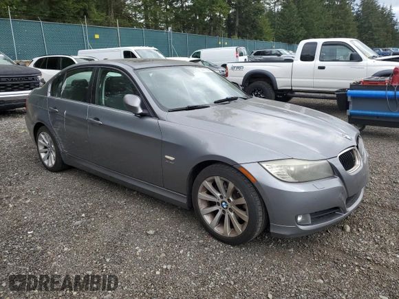 2011 BMW 3 Series 328i xDrive z VIN WBAPK7G54BNN86823, wystawiony jako Copart lot #55801365 z przebiegiem 149 328 mil mil oraz Szkoda całkowita • Salvage title. Historia ofert i sprzedaży dostępna na DreamBid. Obrazek 4.