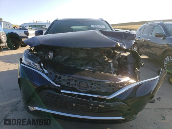2022 Toyota Venza LE with VIN JTEAAAAH3NJ093685, listed as a Copart auction lot 70657454 with 40,921 mi miles and Salvage Title. Bid and sale history available at carsss.com. Image 5.