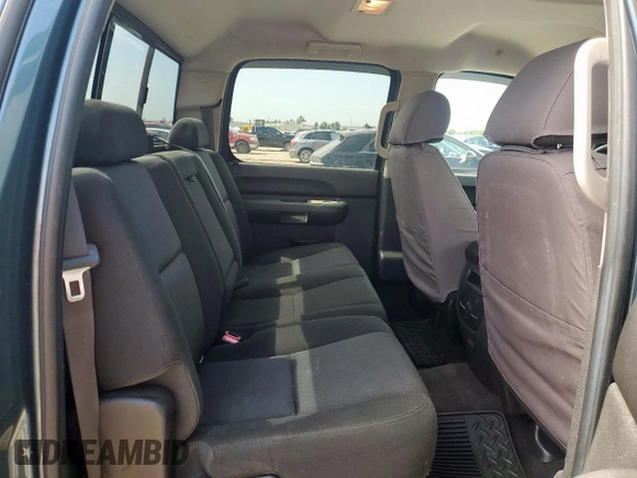 2010 GMC Sierra 1500 SLE z VIN 3GTRKVE37AG198655, wystawiony jako Copart lot #60308055 z przebiegiem 245 381 mil mil oraz Szkoda całkowita • Salvage title. Historia ofert i sprzedaży dostępna na DreamBid. Obrazek 10.