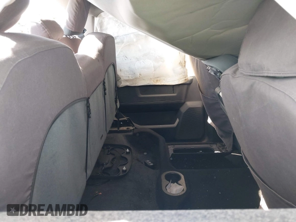 2014 Ram 2500 Tradesman with VIN 3C6UR5CL9EG172757, listed as a IAAI auction lot 41821743 with Not provided miles and . Bid and sale history available at DreamBid. Image 8.