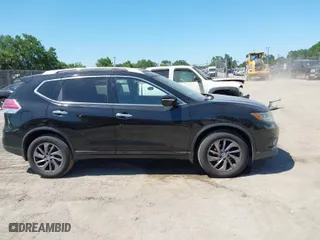 2015 Nissan Rogue S with VIN 5N1AT2MV3FC810951, listed as a IAAI auction lot 42035889 with 180,631 mi miles. Bid and sale history available at carsss.com. Image 13.