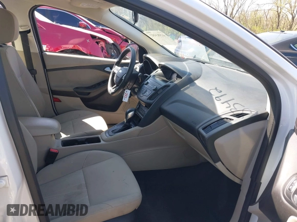 2018 Ford Focus SE with VIN 1FADP3F2XJL310931, listed as a IAAI auction lot 41983492 with 115,363 mi miles. Bid and sale history available at carsss.com. Image 5.