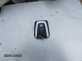 2019 BMW i3 z VIN WBY8P4C54K7E83372, wystawiony jako IAAI lot #42055886 z przebiegiem 22 230 mil mil oraz . Historia ofert i sprzedaży dostępna na DreamBid. Obrazek 11.