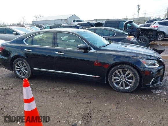 2014 Lexus LS 460 с VIN JTHCL5EF1E5022676, выставлен на аукционе IAAI как лот 41914005 с пробегом 111 108 миль миль и . История ставок и продаж доступна на DreamBid. Изображение 13.